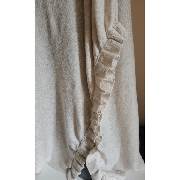 Loose Fitted Cream Maurices Blouse - Picture 2 of 4